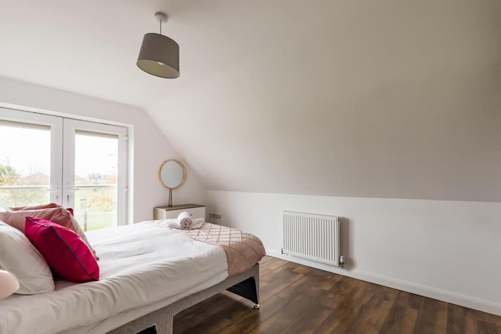Tm - Rana Court 1 Bedroom Apartment With Balcony Oxford Exterior foto
